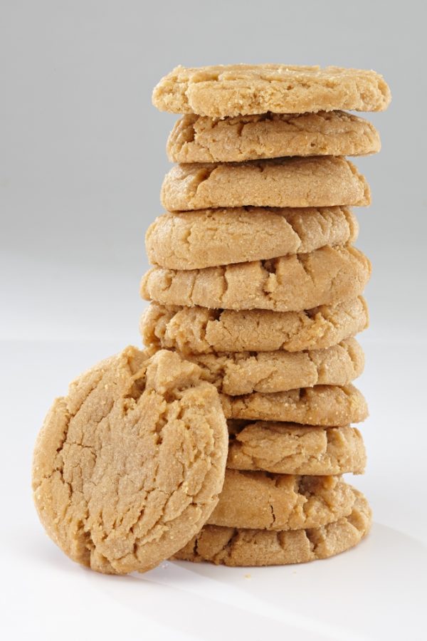 Peanut Butter – Dozen of 3″ Packaged Eileen’s Colossal Cookies