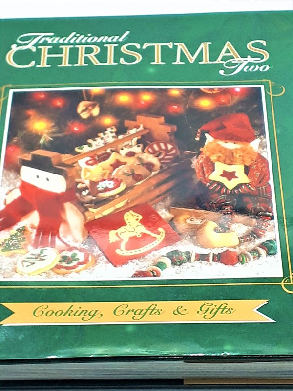 Traditional Christmas Two: Cooking, Crafts & Gifts Cowles Creative Publishing