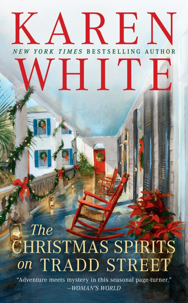 The Christmas Spirits on Tradd Street [Mass Market Paperback] White, Karen