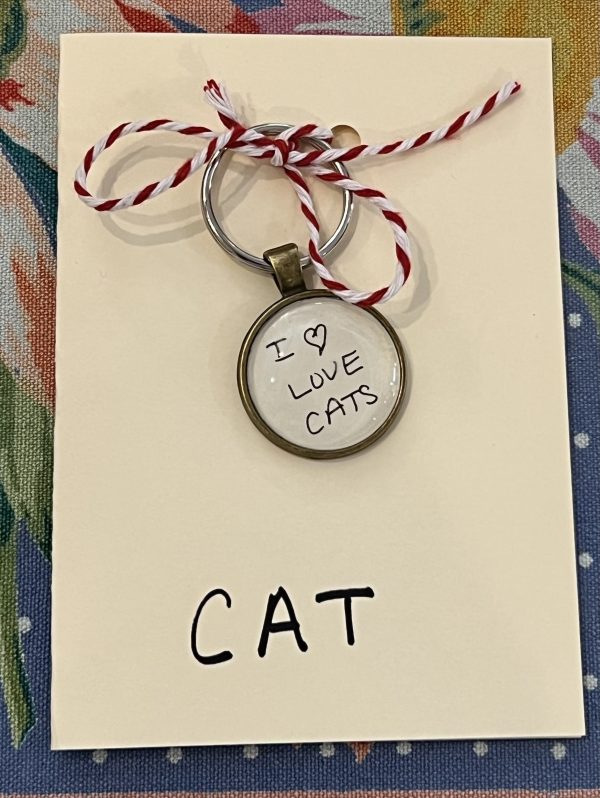 I Love Cats ~ Keychain with Gift Card (Latin "I cattus meus")