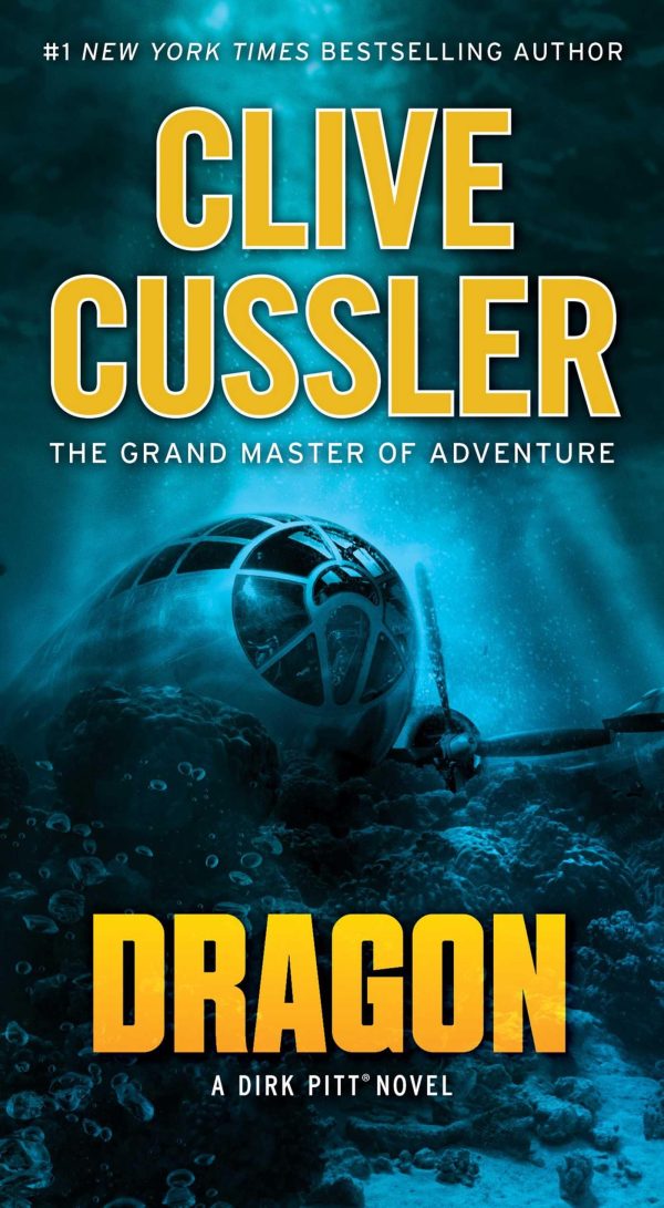 Dragon (Dirk Pitt Adventures (hardcover)) [Mass Market hardcover] Cussler, Clive