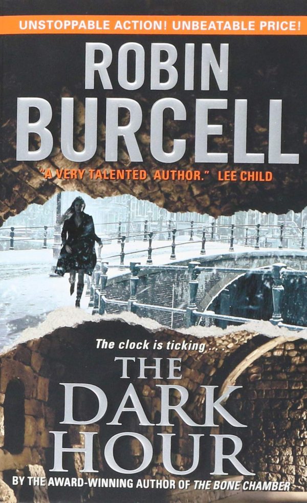 The Dark Hour (Sidney Fitzpatrick) [Mass Market Paperback] Burcell, Robin