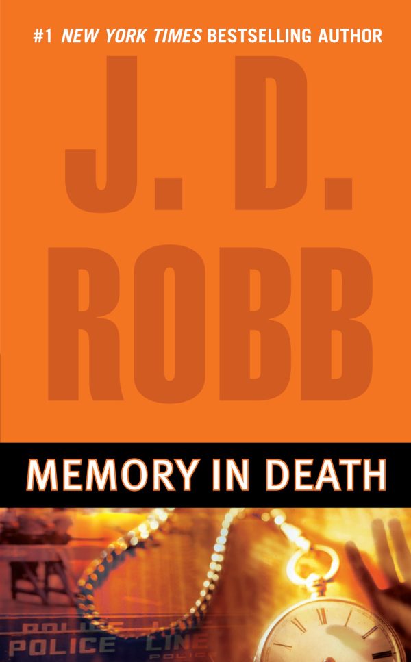 Memory in Death [Mass Market Paperback] Robb, J. D.