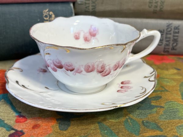 English Teacup with Pink Flowers (S724)