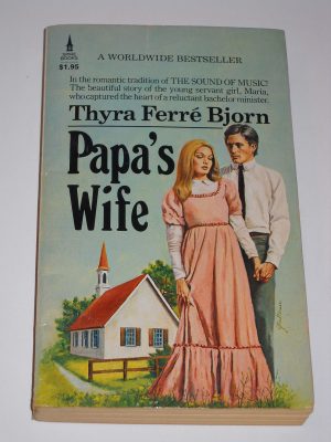 Papa's Wife [Paperback] Thyra Ferre Bjorn