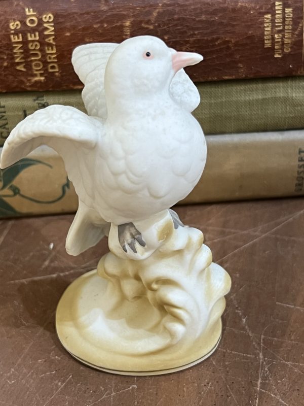 Lefton White Elegant Dove
