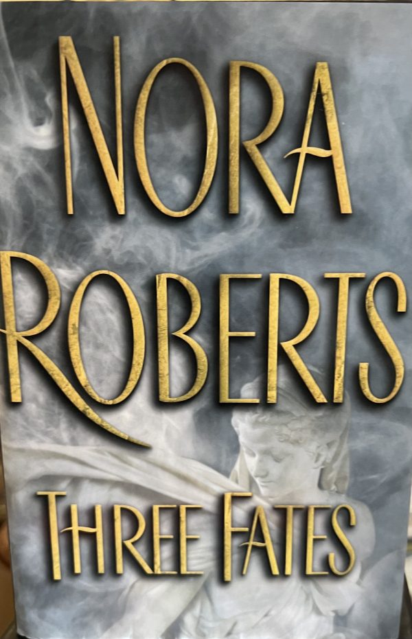 Three Fates [Hardcover] Roberts, Nora