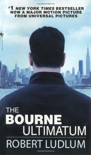 The Bourne Ultimatum (Bourne Trilogy, Book 3) [Mass Market Paperback] Robert Ludlum