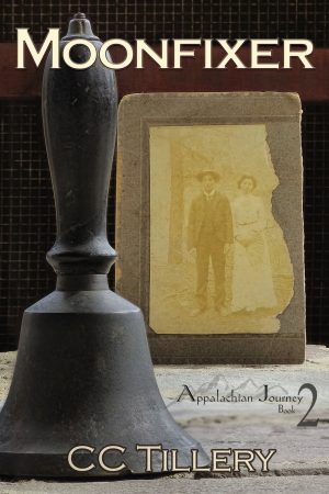 Moonfixer (Appalachian Journey) [Paperback] Tillery, CC; Hunter, Caitlyn and French, Christy Tillery