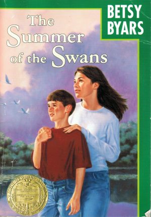 The Summer of the Swans [Paperback] Byars, Betsy