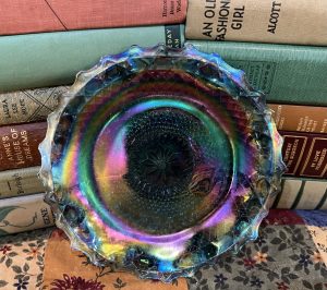 Irredescent Beautful Blue/Gold Depression Glass Scalloped Edging Dessert Plate (S732)