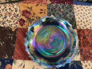 Beautiful Scalloped Irredescent Plate (S741)