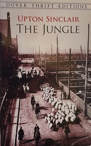 The Jungle (Dover Thrift Editions: Classic Novels) [Paperback] Upton Sinclair