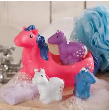 Mother Pony with Little Babies Bath Toy
