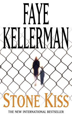 Stone Kiss [Paperback] Kellerman, Faye