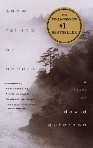 Snow Falling On Cedars [Paperback] Guterson, David