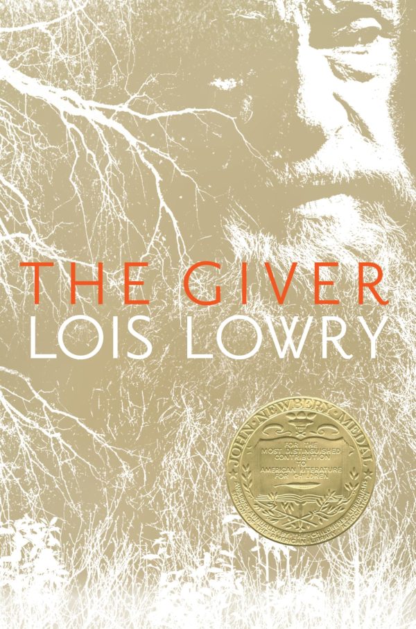 The Giver: A Newbery Award Winner (Giver Quartet, 1) [Paperback] Lowry, Lois