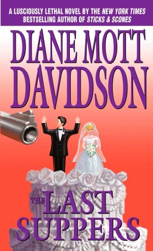 The Last Suppers (Goldy Culinary Mysteries, Book 4) [Mass Market Paperback] Diane Mott Davidson