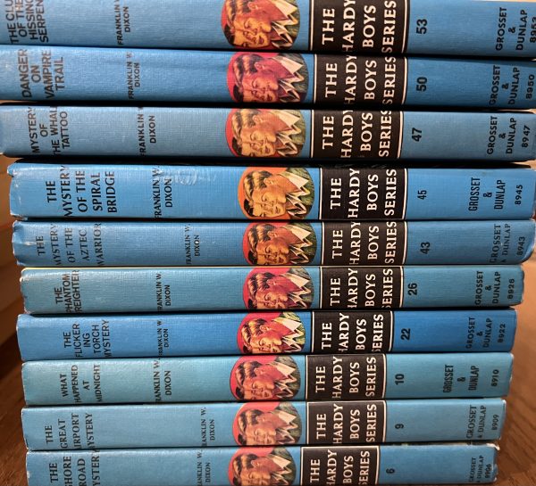 The Clue of the Hissing Serpent (The Hardy Boys)