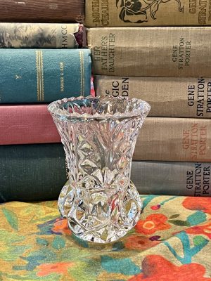 Cut Class Gorgeous Miniature Bud Vase (S810) ~ 50% off with vintage coupon