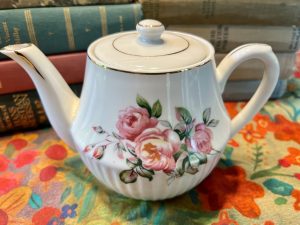 Elegant Floral Teapot with Ribbed and Thin Edging (S821) ~ 50% off with vintage coupon