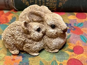 Little Pair of Brown Bunnies (S852) ~ 50% off with vintage coupon