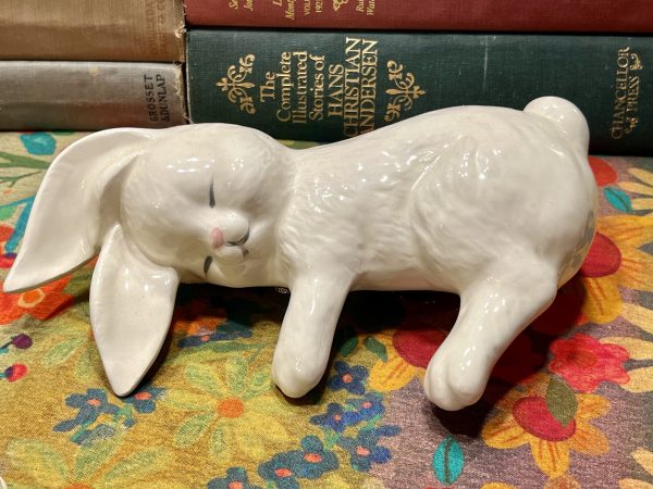 Sleeping Baby Easter Bunny (S854) ~ 50% off with vintage coupon