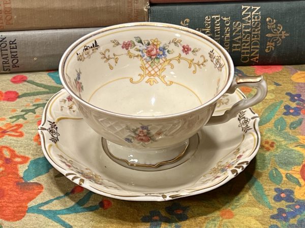 Gorgeous Floral Tea Cup with Saucer (S858)  ~ 50% off with vintage coupon