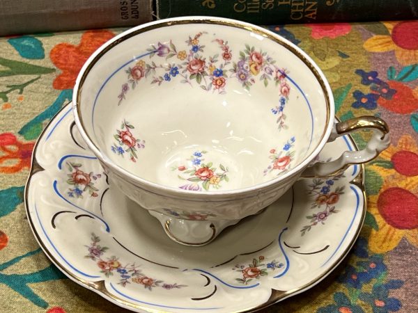 Gorgeous Floral Tea Cup with Saucer (S861)  ~ 50% off with vintage coupon