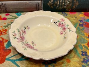 Gorgeous Little Floral Trinket Dish (S868) ~ 50% off with vintage coupon