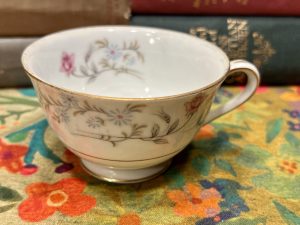 Small Beautiful Floral Tea Cup (S876) ~ 50% off with vintage coupon