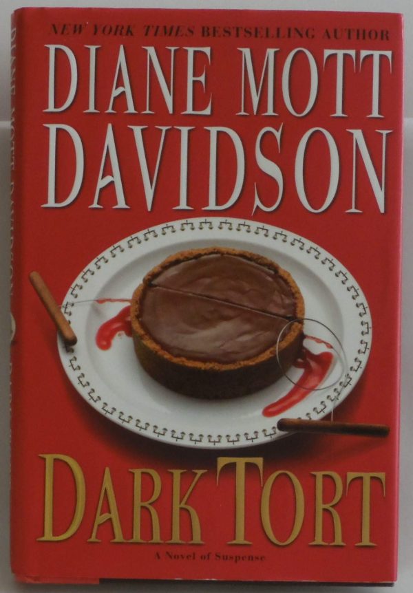Dark Tort: A Novel of Suspense (Goldy Culinary Mysteries) Davidson, Diane Mott