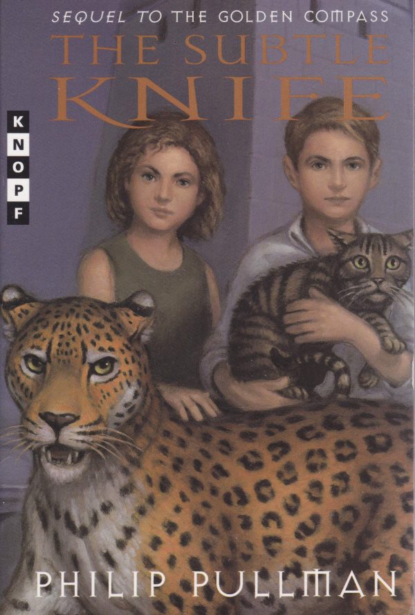 The Subtle Knife [Paperback] Philip Pullman