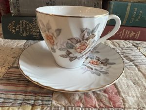 Sweet Rose Teacup with Saucer - Light Orange Rose ~ 50% off with vintage coupon (S934)