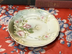 Beautiful Vintage Rose Dessert Plate ~ 50% off with vintage coupon (S920)