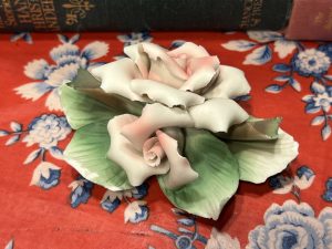 Double Rose Boutineer ~ 50% off with vintage coupon (S892)