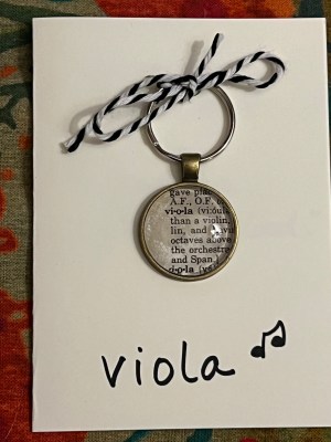 Viola ~ Keychain with Gift Card